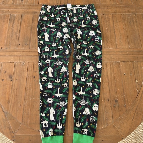 Hanna andersson adult Star Wars ornament pajama bottoms - Picture 2 of 6